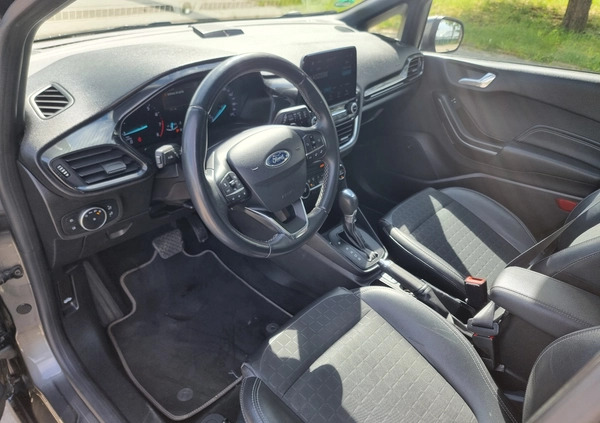 Ford Fiesta cena 56800 przebieg: 97680, rok produkcji 2019 z Kościerzyna małe 781